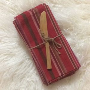 Set of Six Dinner Napkins with Bamboo Knife